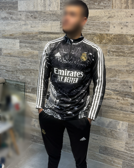 طقم تدريب ريال مدريد